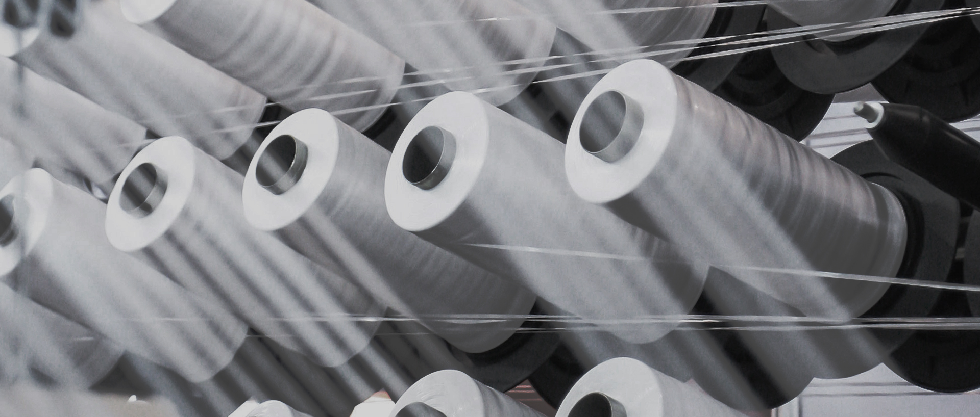 Odhalení, jak špičkové venkovní funkční textilie přetváří váš dobrodružný zážitek